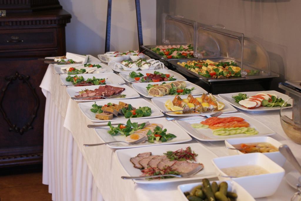 Hotel Gosciniec Sucholeski Suchy Las